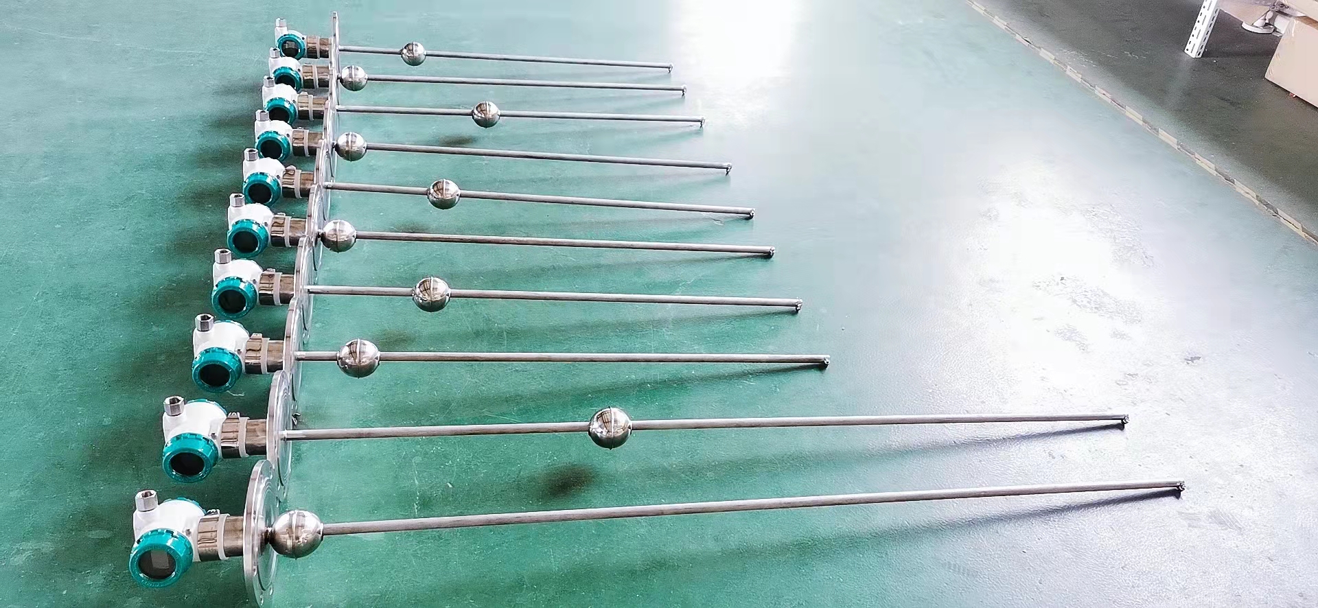 磁致伸縮液位計